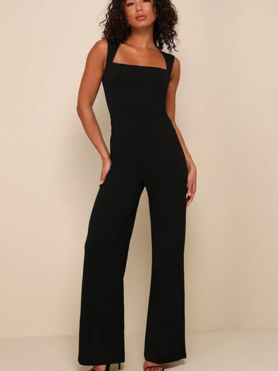 Lulus Pants - Lulus Enticing Endeavors Black Jumpsuit Size Small